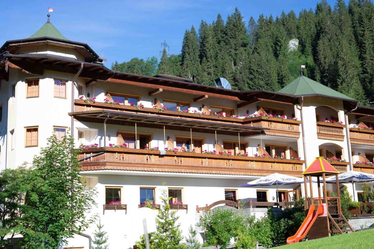 גרלוס Alpenhotel Tirolerhof מראה חיצוני תמונה